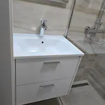 Dado With Cover Parking On Ideal Location * דוברובניק