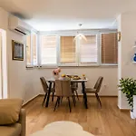 דירה Dado With Cover Parking On Ideal Location