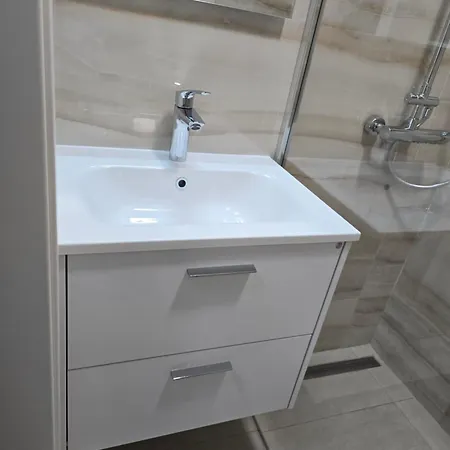 Dado With Cover Parking On Ideal Location * Dubrovnik