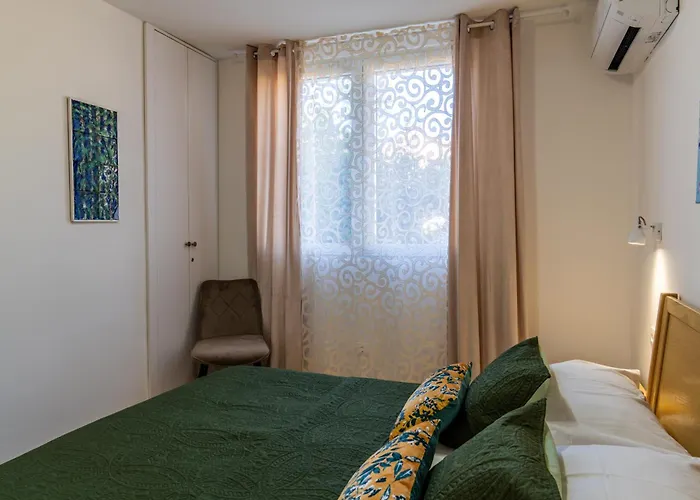 Apartament Dado With Cover Parking On Ideal Location