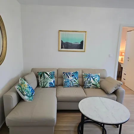 Apartment Dado Sa Nadkrivenim Parkingom Na Idealnoj Lokaciji Dubrovnik